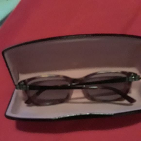 Authentic Bebe reading glasses - Picture 5 of 7